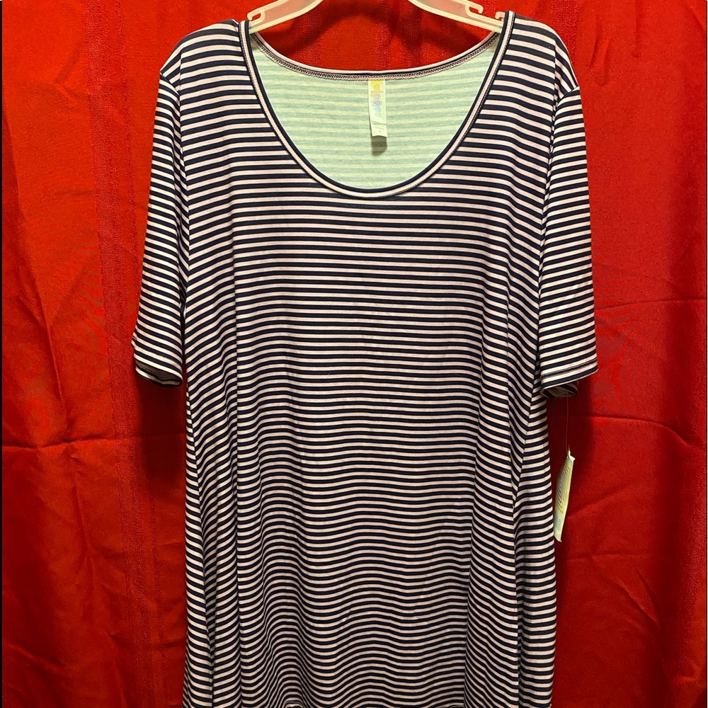 LuLaRoe NWT stripes shirt “perfect T”: